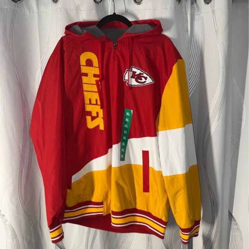 NFL Kansas City Chiefs Windbreaker Jacket Size XL